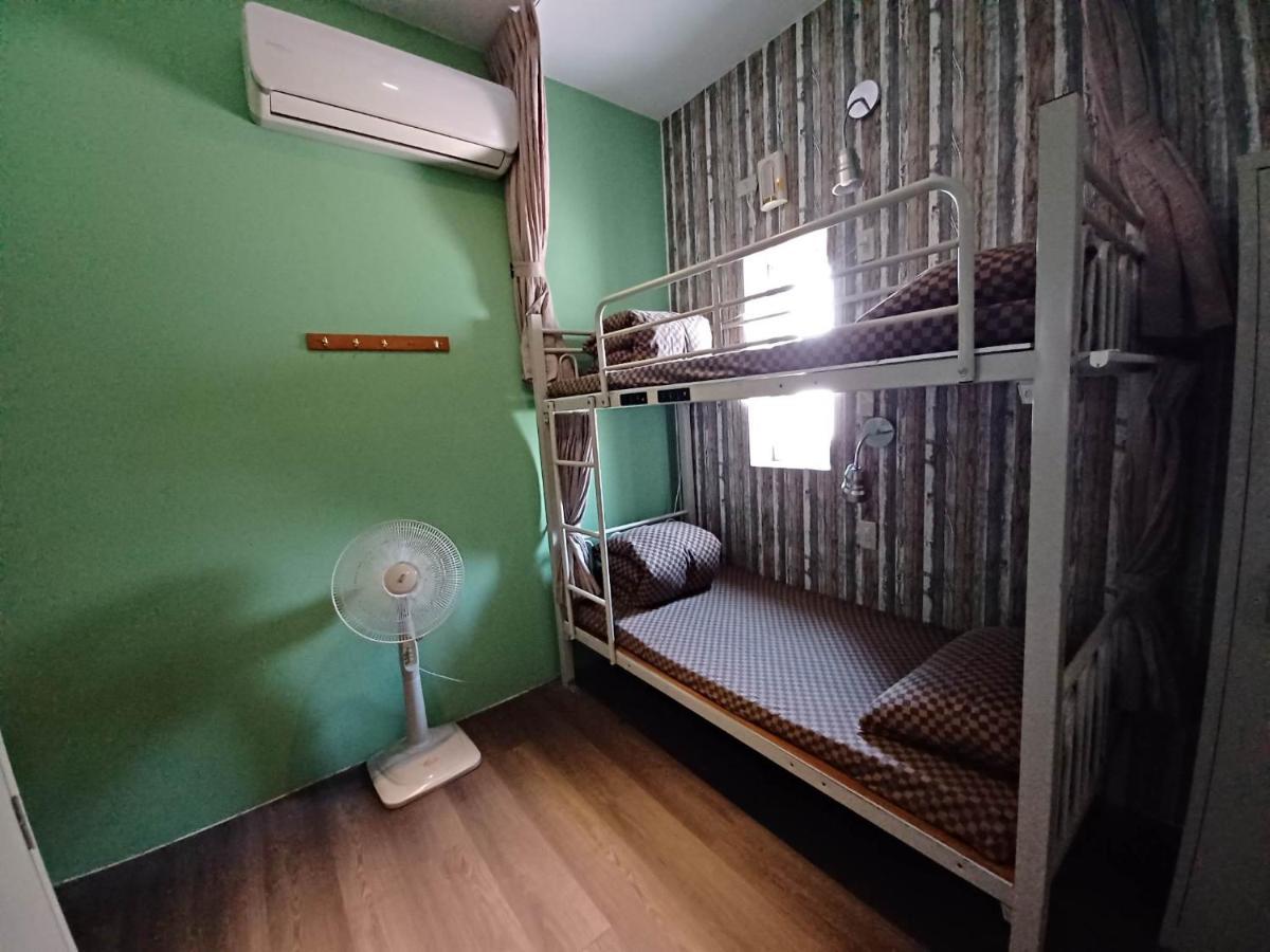 Lovely Bean Hostel Kota Hualien Bagian luar foto