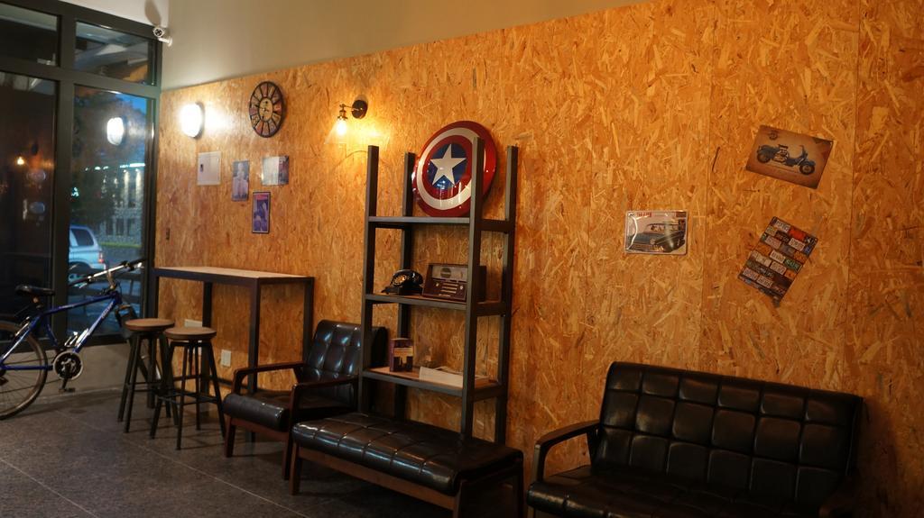 Lovely Bean Hostel Kota Hualien Bagian luar foto