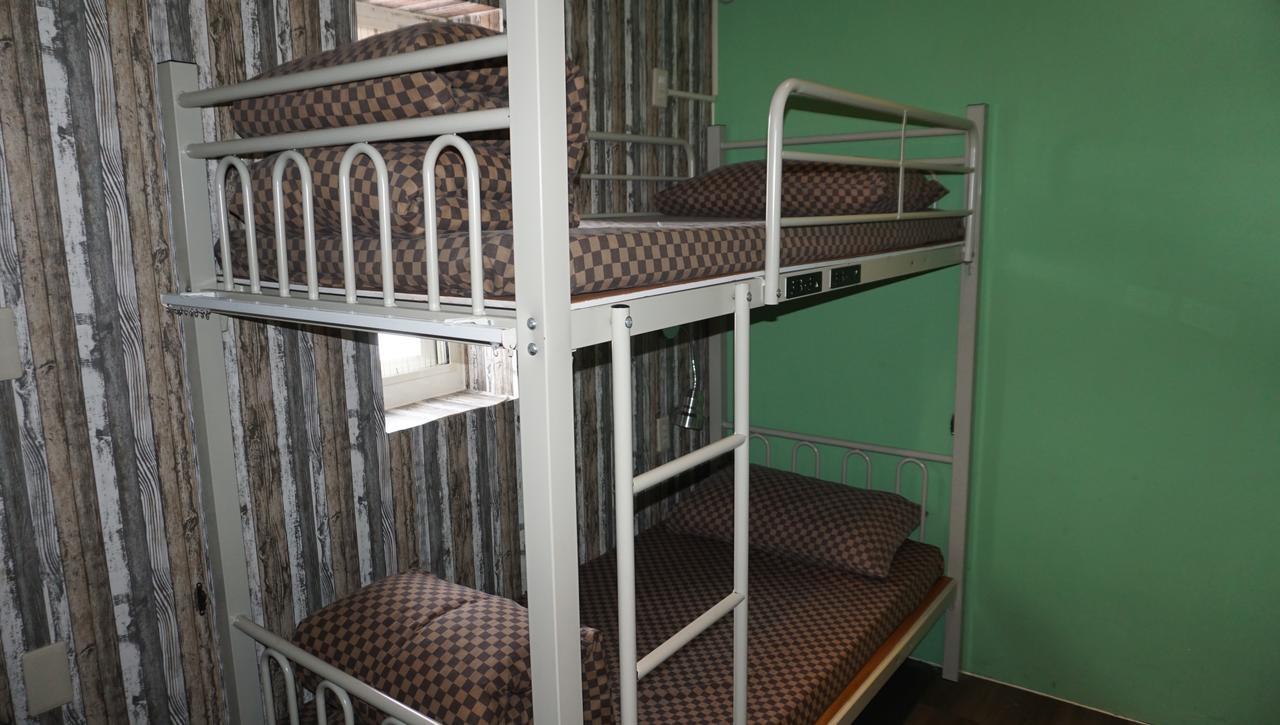 Lovely Bean Hostel Kota Hualien Bagian luar foto