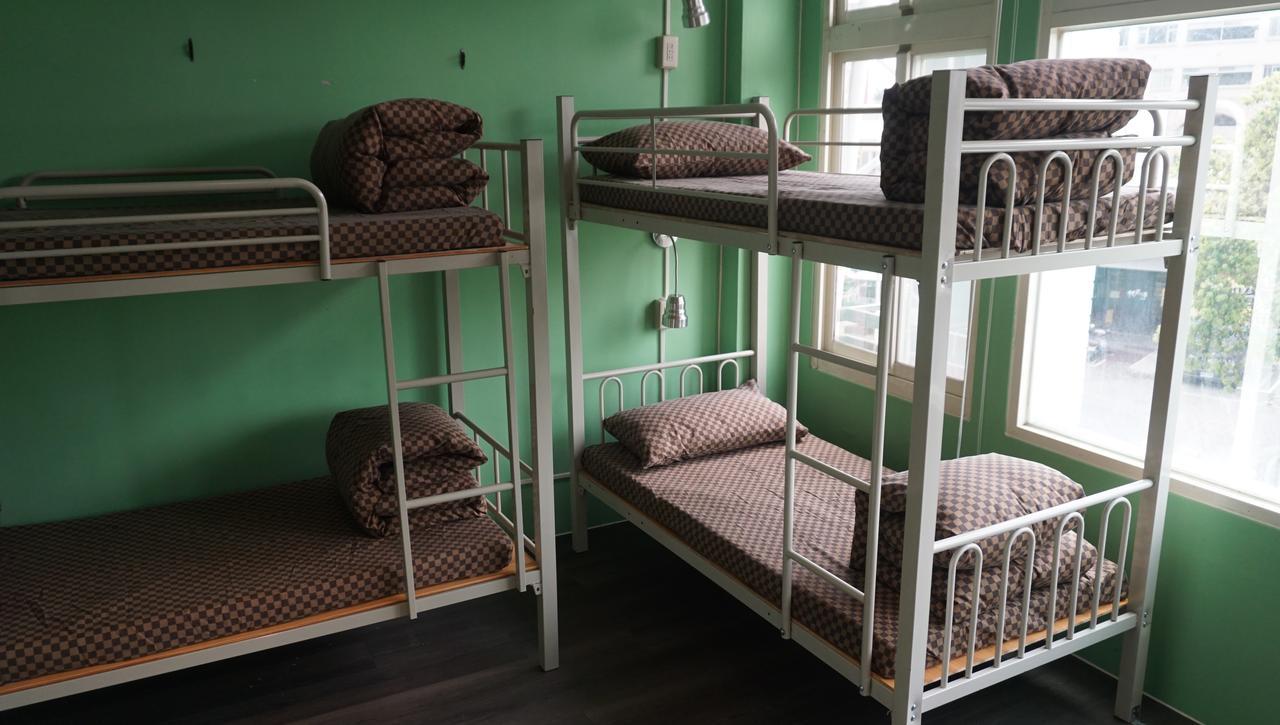 Lovely Bean Hostel Kota Hualien Bagian luar foto