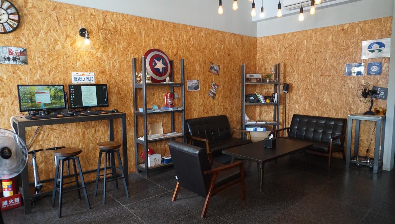 Lovely Bean Hostel Kota Hualien Bagian luar foto